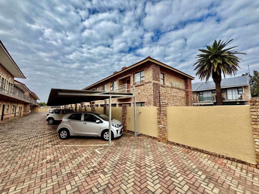 2 Bedroom Property for Sale in Die Bult North West
